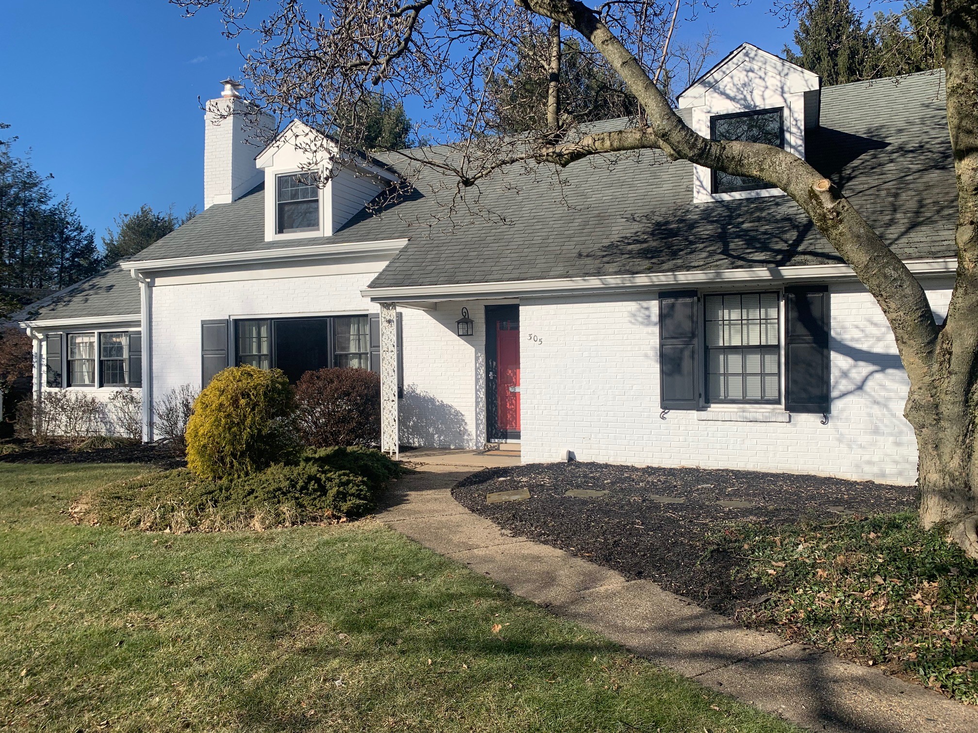 Property main image
